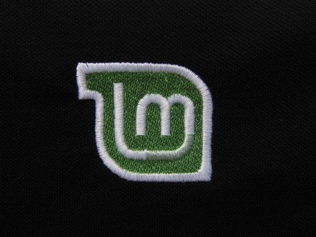 PingvinBolt.hu galléros Linux Mint póló