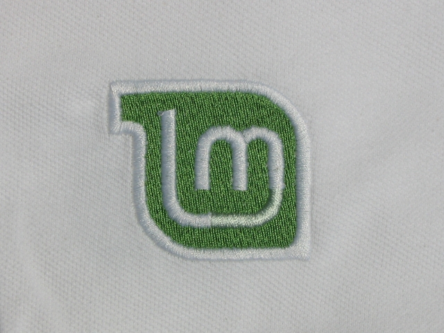 PingvinBolt.hu galléros Linux Mint póló