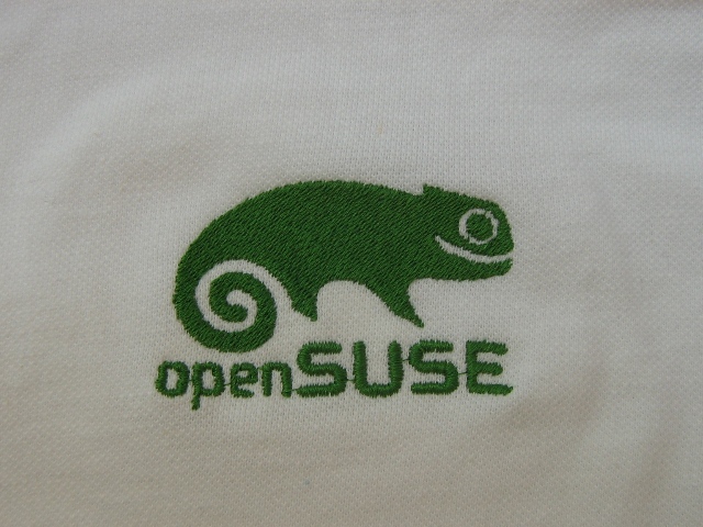 PingvinBolt.hu galléros openSUSE póló